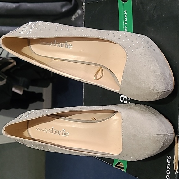 Studded Platform Heels - Picture 3 of 4